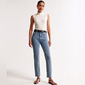 Abercrombie & Fitch The Ankle Straight Ultra High Rise Jeans  - Sz 32/14